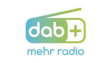 Rack DigitRadio DAB+ TechniSat avec lecteur CD et Internet Radio